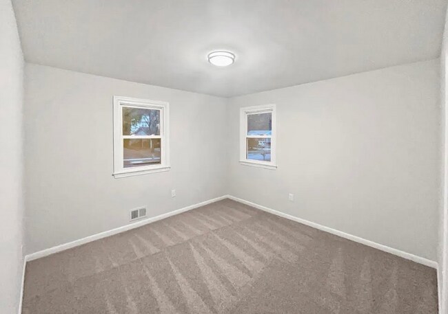 Foto del edificio - 12512 Calvert Hills Dr