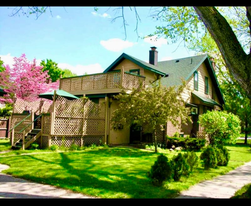 Primary Photo - 739 S Alexander Ave