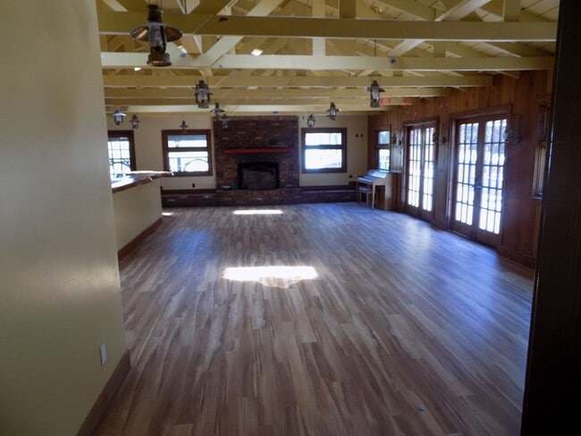 Building Photo - 740 W Foothill Blvd