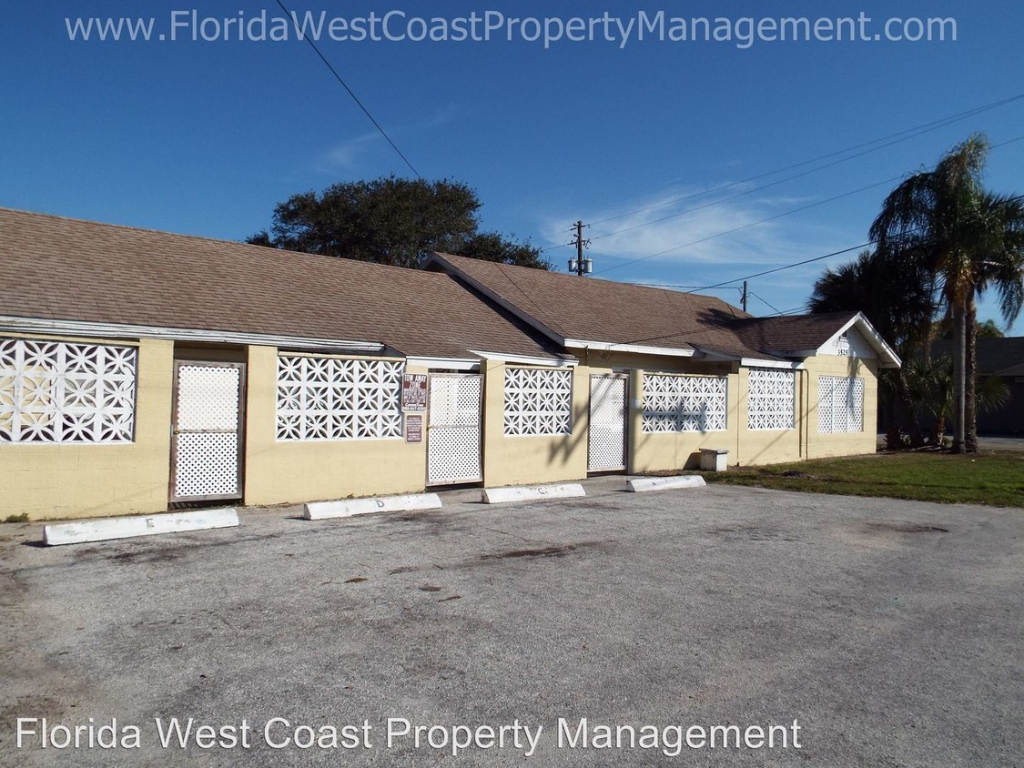 Primary Photo - 3525 14th St W