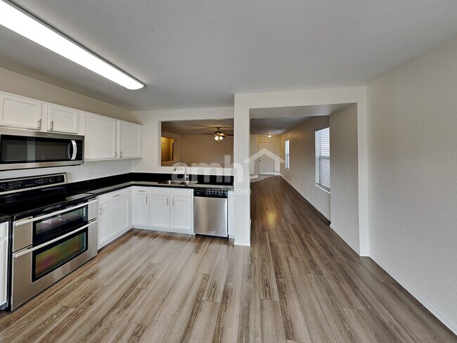 Foto del edificio - 11343 E Quintana Ave