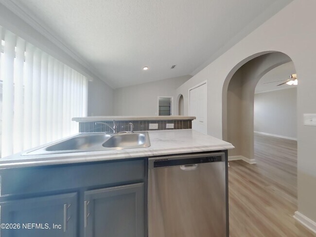 Foto del edificio - 3402 Talisman Drive