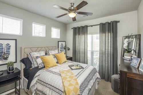 Foto del edificio - 715 W Slaughter Ln