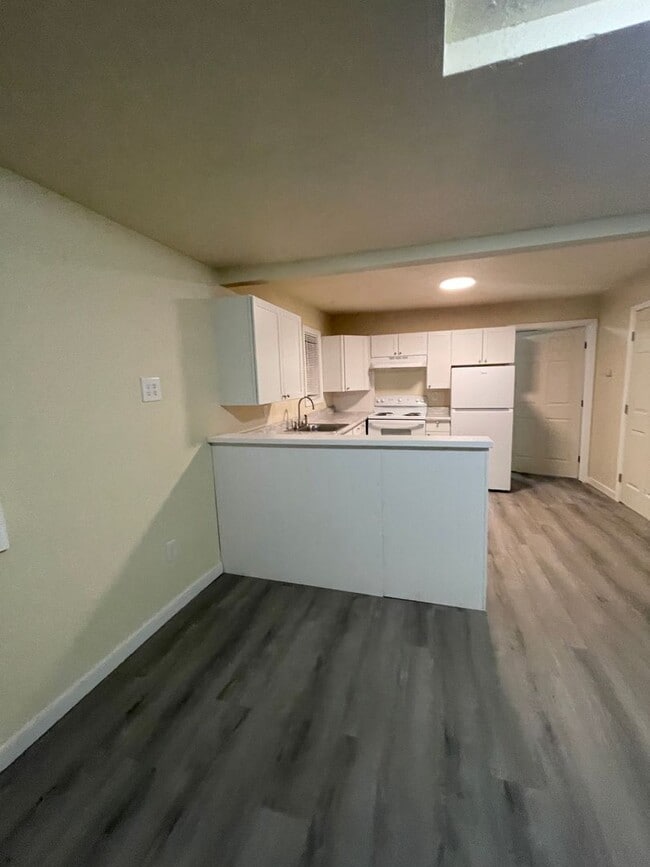 Foto del edificio - 281 17th Ave