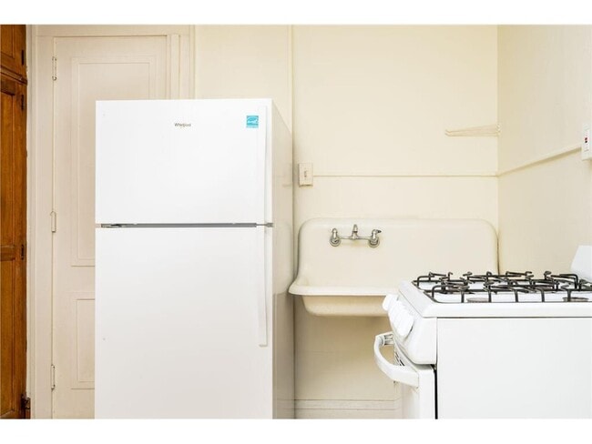 Foto del edificio - 1910 1st Ave S