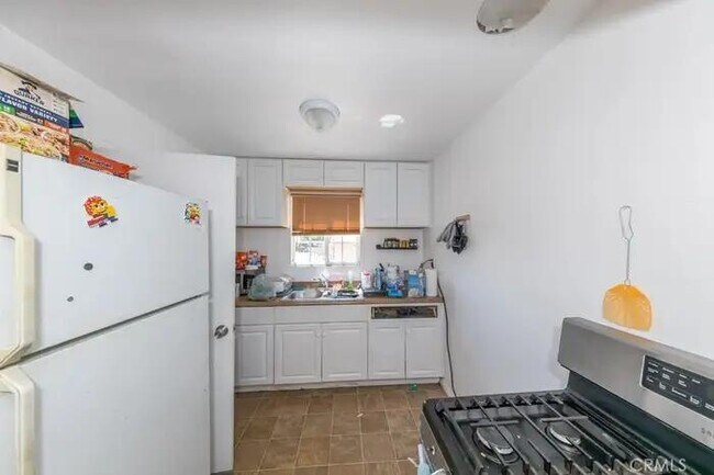 Foto del edificio - 17855 Arrow Blvd