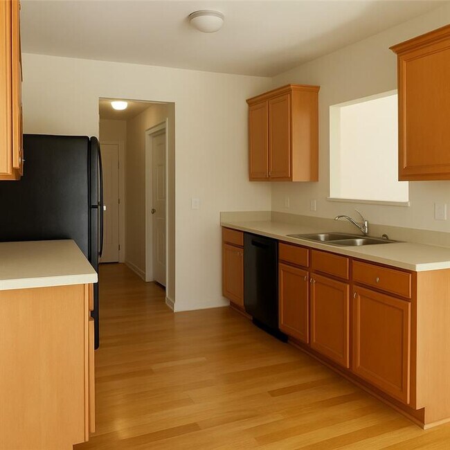 Foto del edificio - 1240 Grey Rock Way