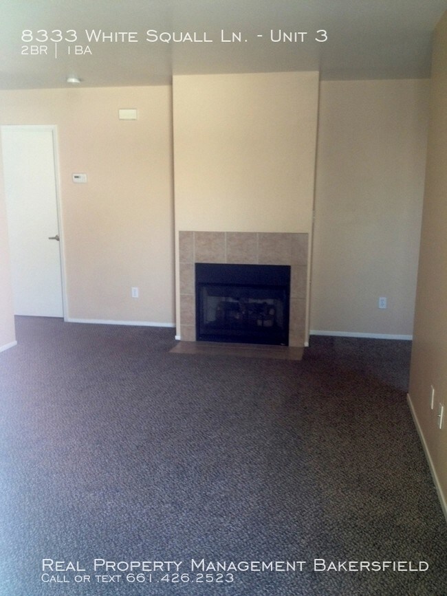 Foto del edificio - 8333 White Squall Ln Unit 3