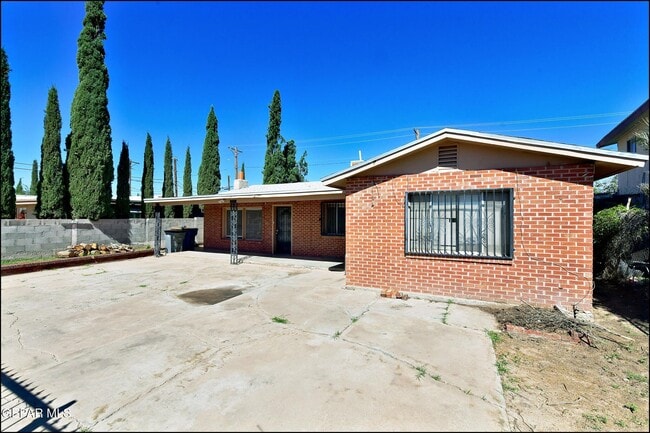 Building Photo - 7817 Caliche Dr