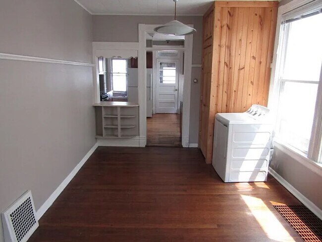Foto del edificio - 980 Mt Pleasant St