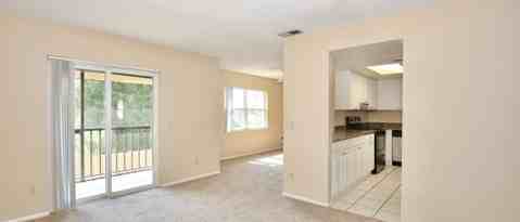 Building Photo - 9932 Sweepstakes Ln