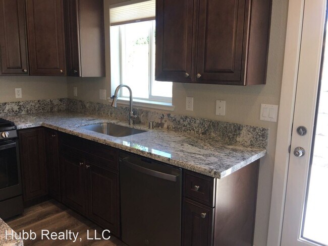 Building Photo - 2 br, 2 bath House - 1216 Wild Oak Court