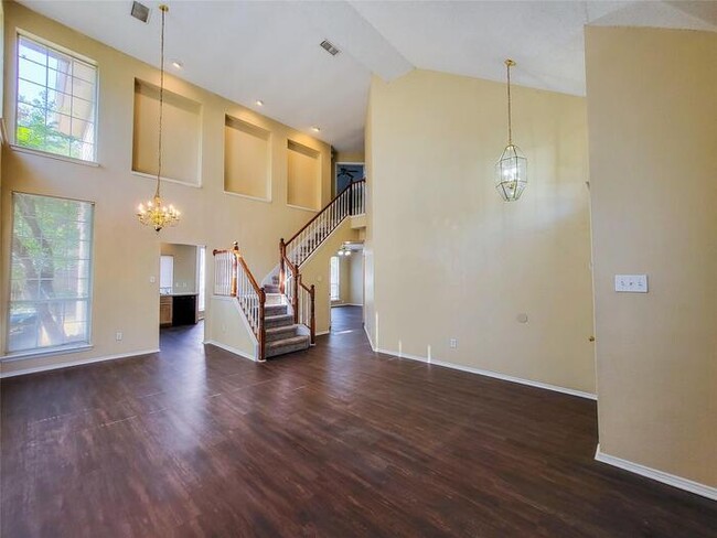 Building Photo - Keller ISD! PARK GLEN ADDITION 4 bedroom 2...