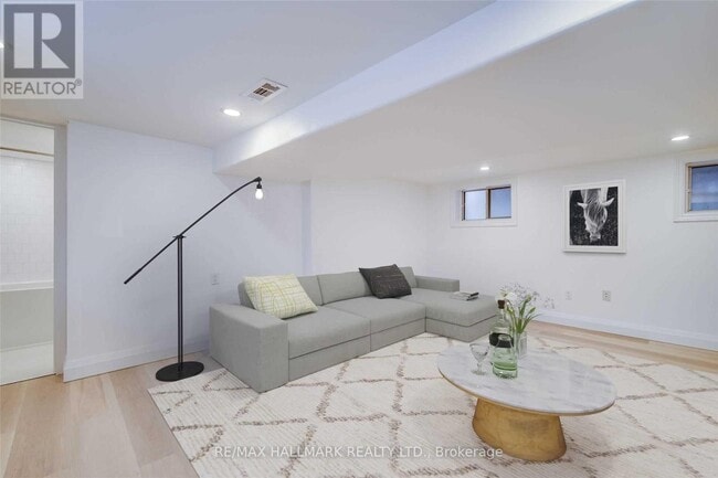 Building Photo - 24 Barrington Ave