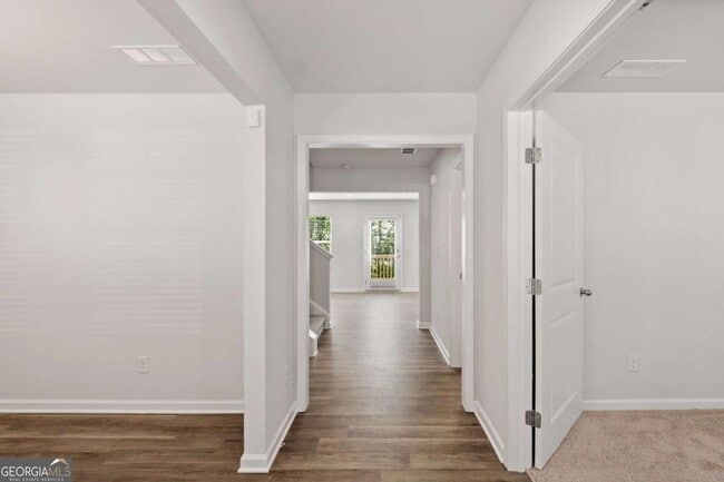 Foto del edificio - 1139 Lookout Ave NW