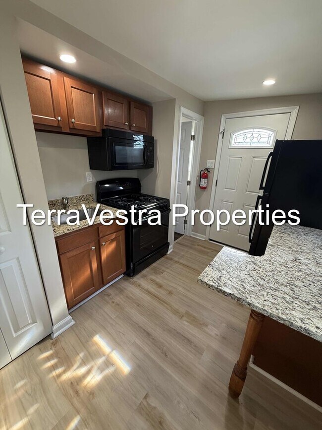 Foto del edificio - 1881 Williamstown Erial Rd