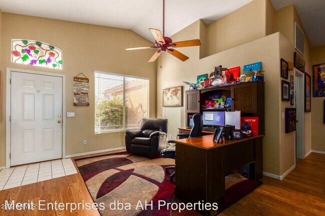 Foto del edificio - 3 br, 2 bath House - 7724 E DOVER ST