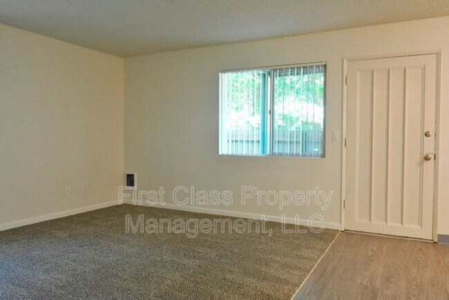 Building Photo - 15901 Quarry Rd