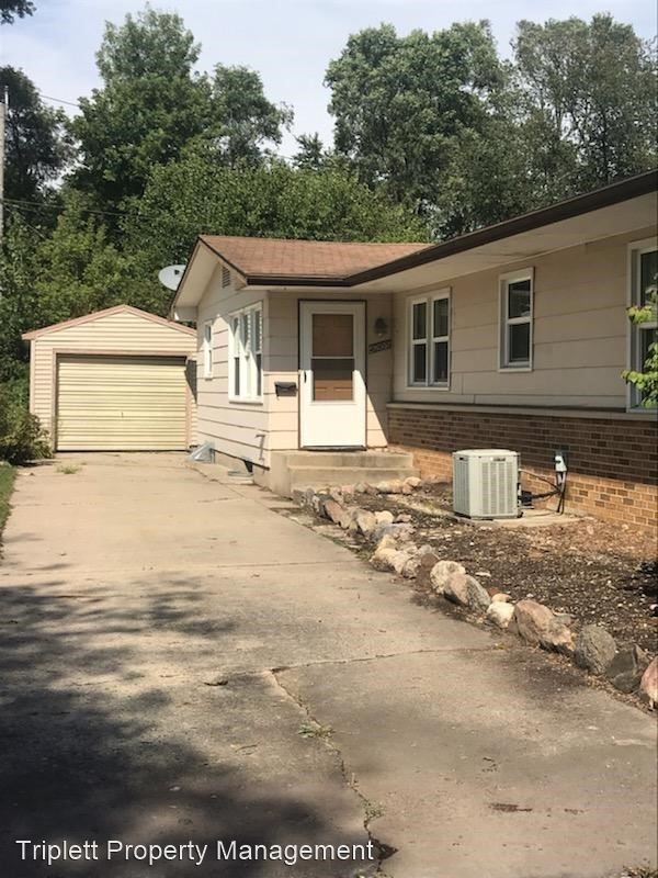 Building Photo - 3 br, 1 bath House - 4205 Toronto St