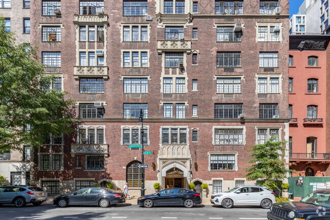 Building Photo - 44 Gramercy Park N