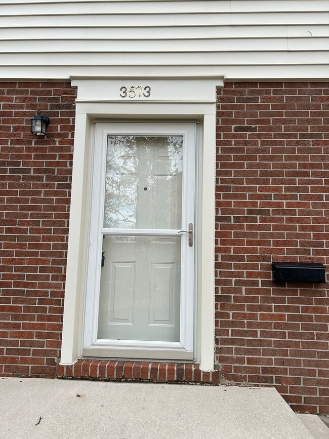 Building Photo - 3573 Moultree Pl