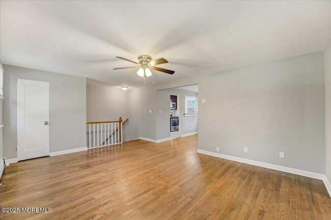 Building Photo - 46 Manor Dr