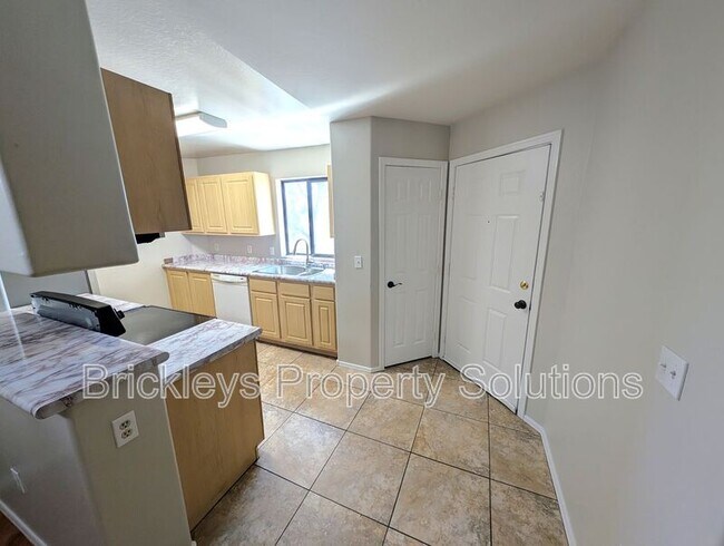 Foto del edificio - 1287 N Alma School Rd
