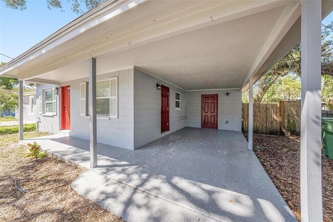 Building Photo - 8312 N Brooks St
