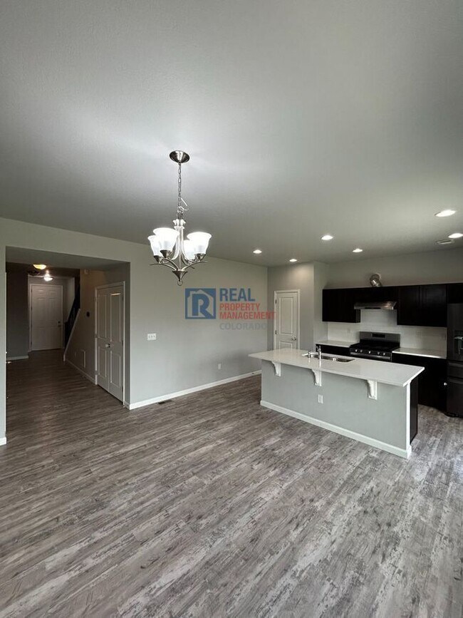 Foto del edificio - 2909 Quartz Pl