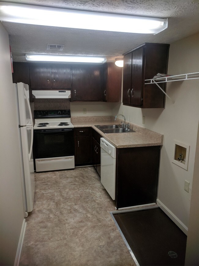 Foto del edificio - 4570 St Marys Rd