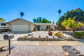 Building Photo - 835 Warmlands Ave