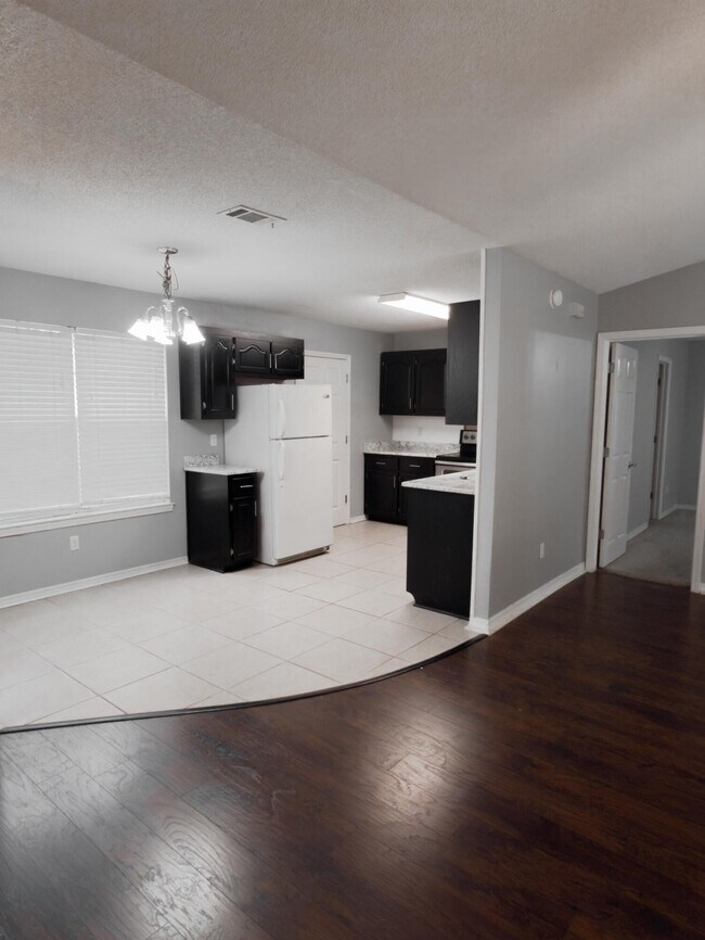 Foto del edificio - 2254 Calle De Cantabria