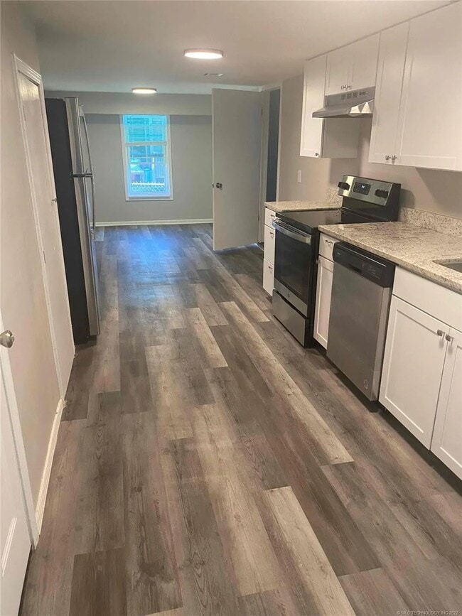 Foto del edificio - 1047 N Louisville Ave