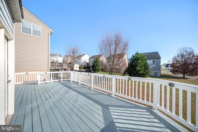 Foto del edificio - 16421 Regatta Ln