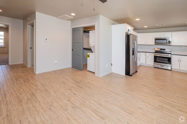 Interior Photo - The Grayson