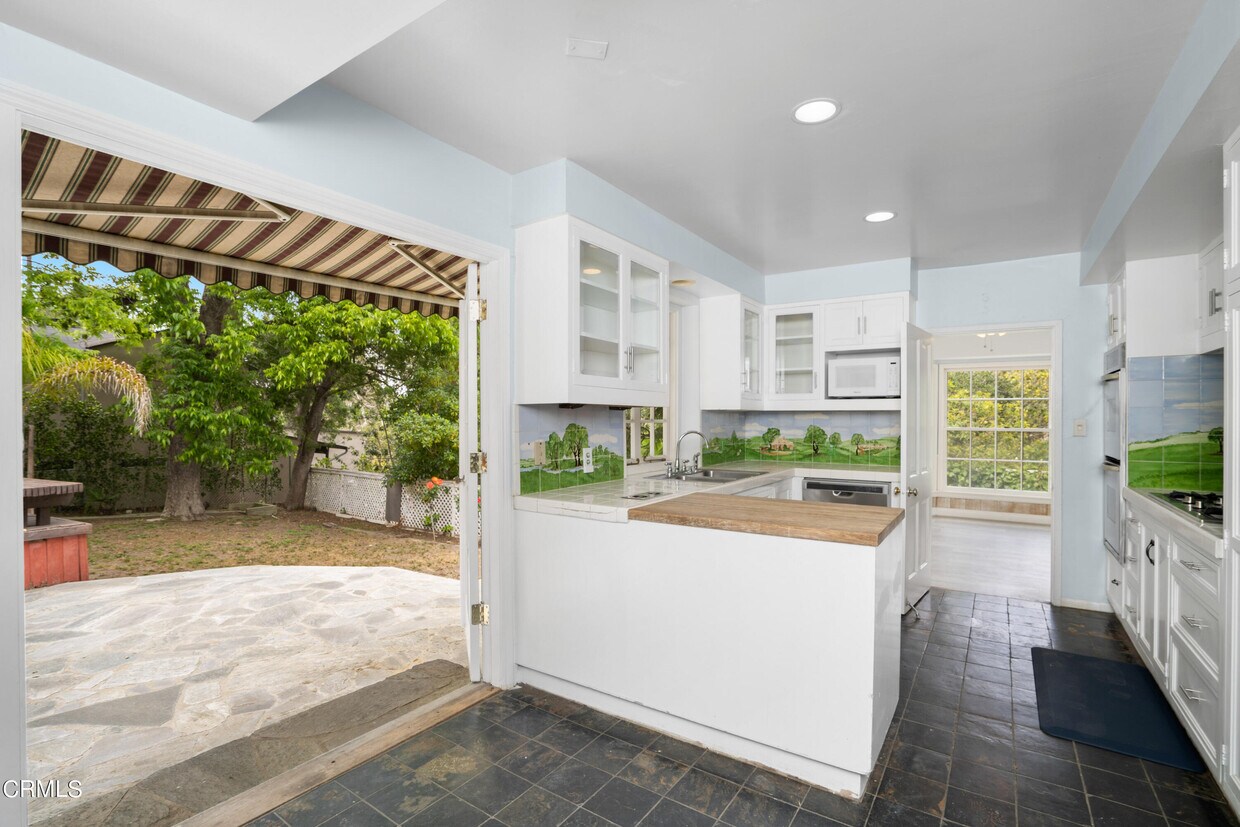 Foto principal - 12060 Laurel Terrace Dr
