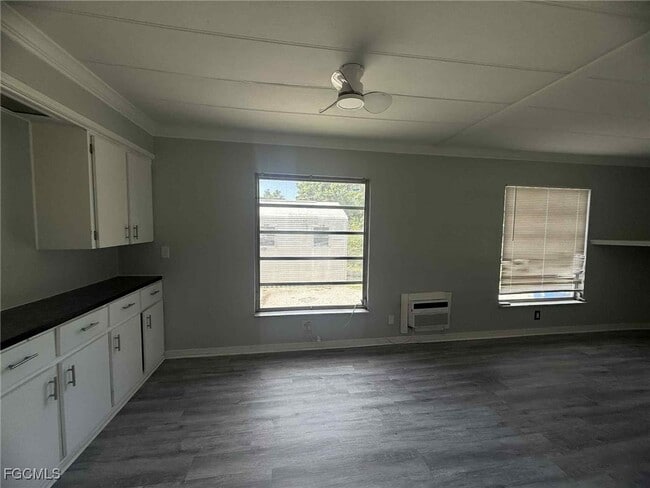 Building Photo - 8281 Sevigny Dr