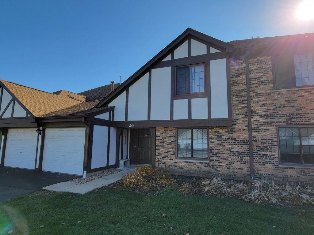 841 Yosemite Trail, Roselle, IL 60172 House Rental in Roselle, IL