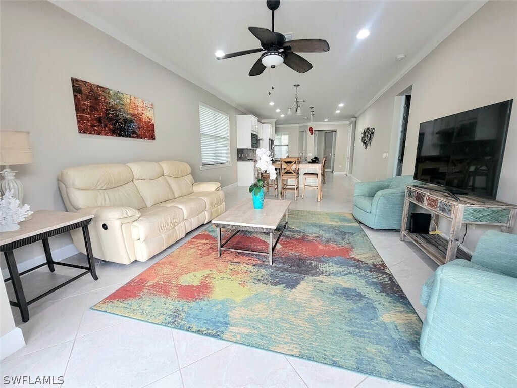 Primary Photo - 20285 Corkscrew Shores Blvd