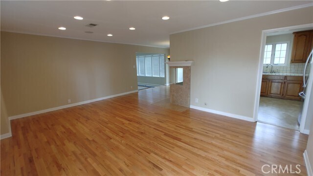 Building Photo - 10751 Allen Dr
