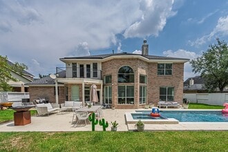 Building Photo - 12155 Cielio Bay Ln