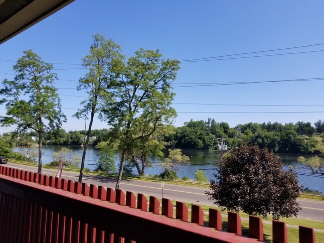 Water View - Brynnington