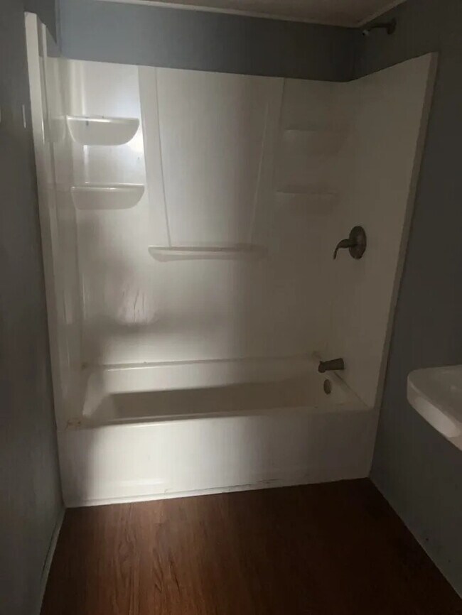 Foto del edificio - 3 Bedroom 1.5 Bathroom