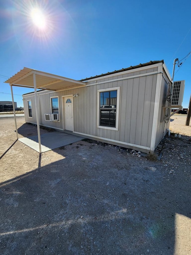 Building Photo - 4403 S Faye Ave