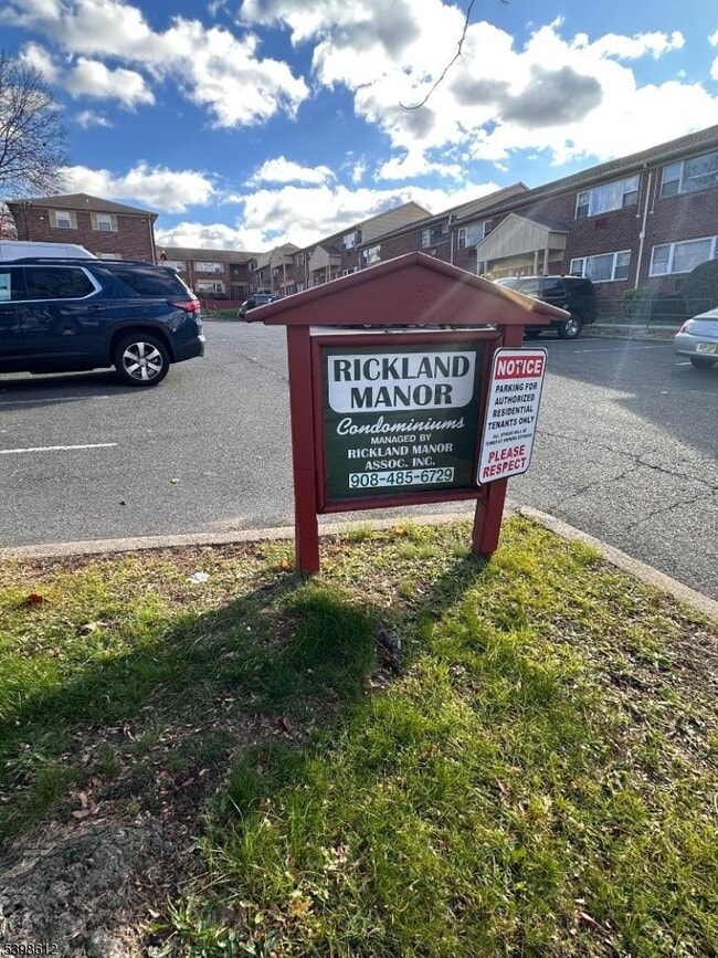 Building Photo - 916 Stuyvesant Ave.