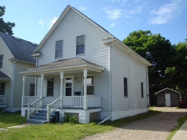 Primary Photo - 1722 Egleston Ave