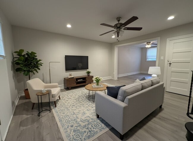 Photo - 620 n Wilton- Townhome