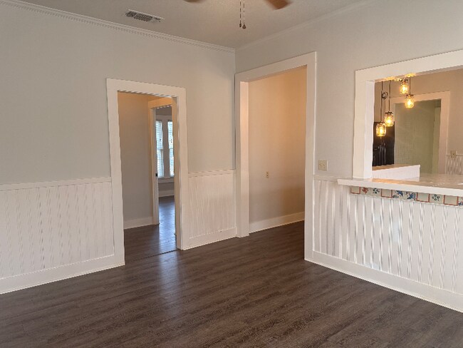 Foto del edificio - 306 W Wallace St