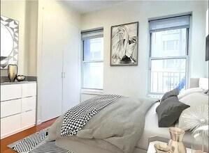 Building Photo - 129 W 56th St