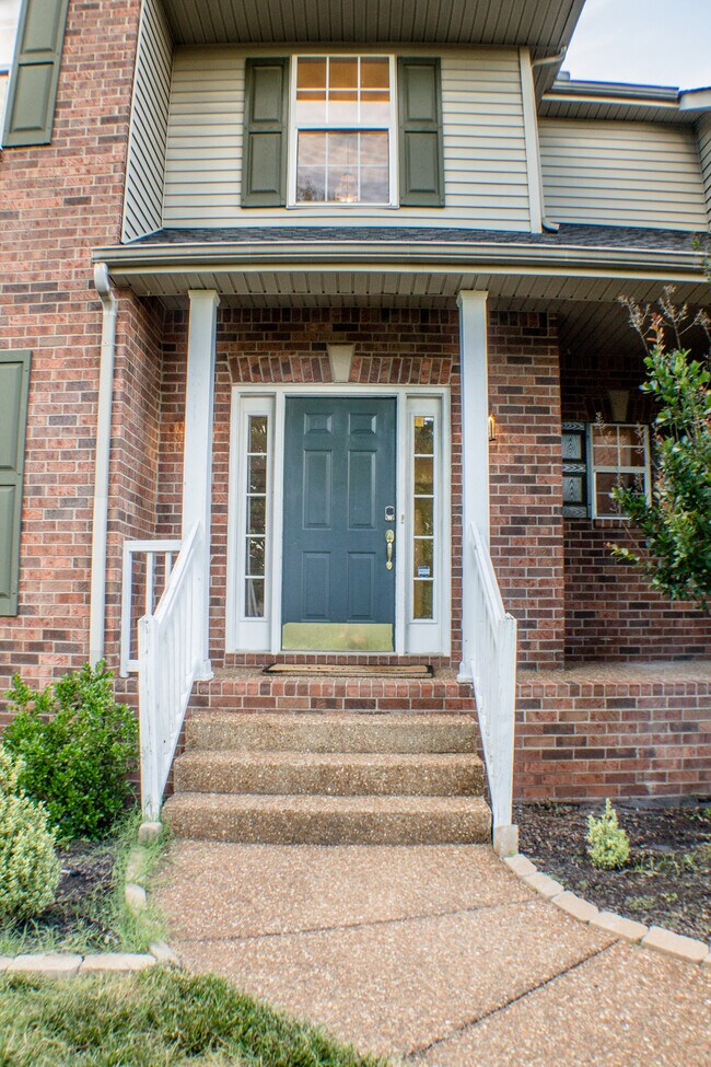 Foto del edificio - 140 Grove Ln S